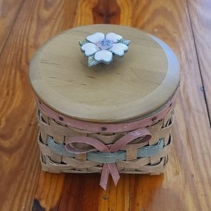 Longaberger Small Basket with Lid
